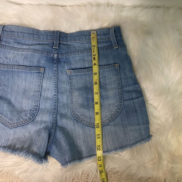 Current/Elliott High Waist Cut off Short size 28 - Picture 6 of 9